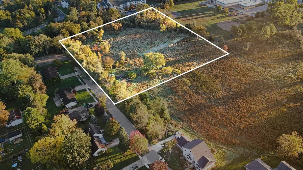 415 Dale, Chelsea, MI 48118 - #1