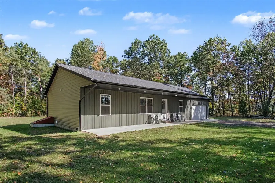 19828 W Yankee, Howard City, MI 49329 - #3