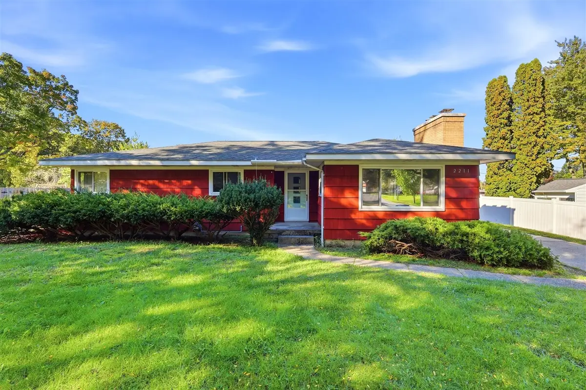 2211 Apple, Grand Rapids, MI 49504 - #1