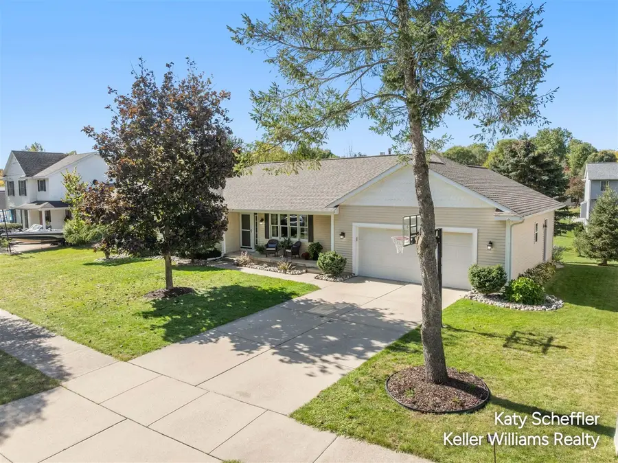 6881 Rex, Rockford, MI 49341 - #2