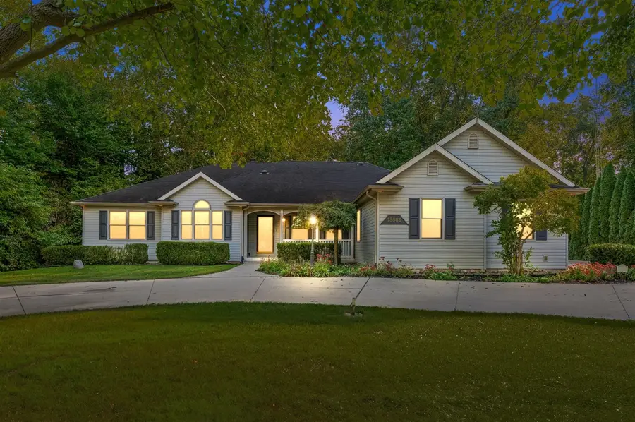 15889 N Edgewood, Buchanan, MI 49107 - #2