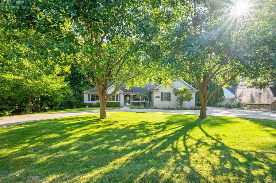 15889 N Edgewood, Buchanan, MI 49107 - #3