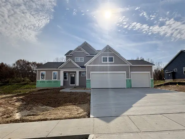 8308 Kettle Oak, Alto, MI 49302