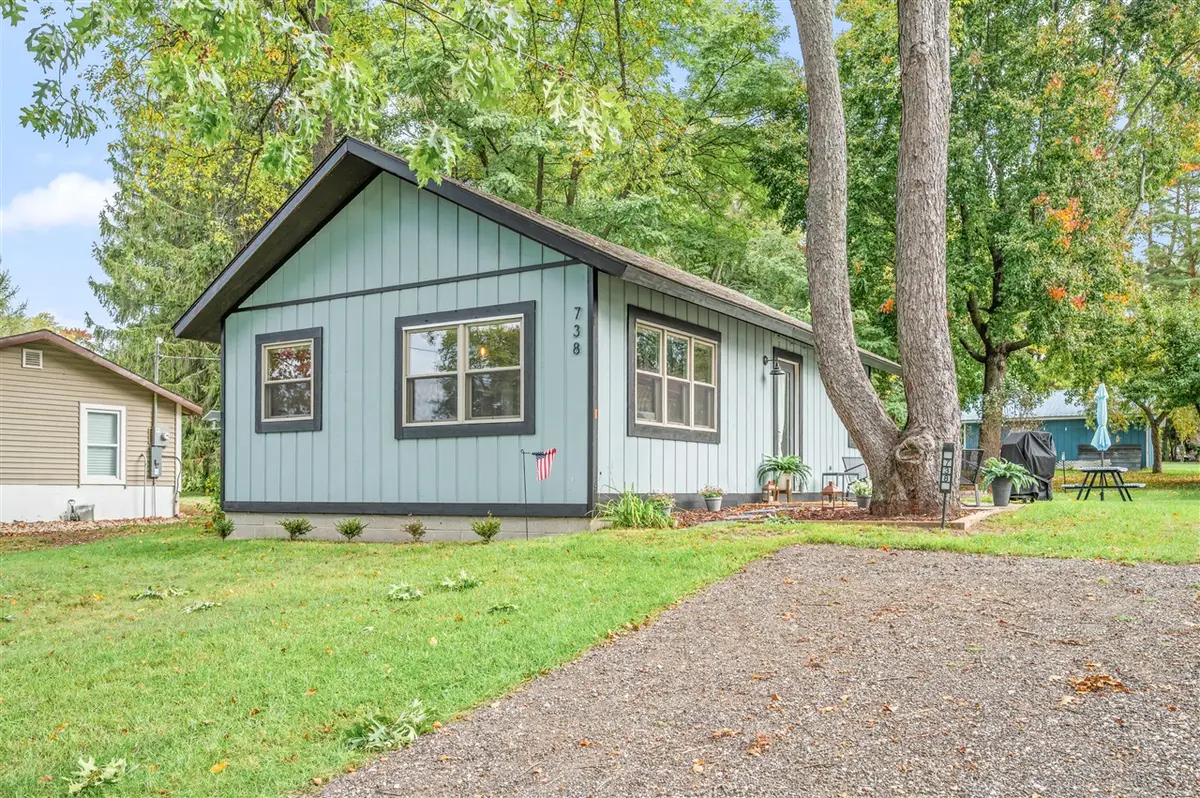 738 W Mohawk, White Cloud, MI 49349 - #1