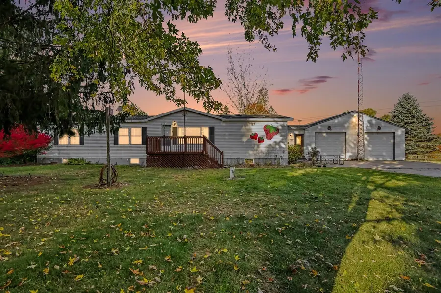 3429 N 72nd, Hart, MI 49420 - #2