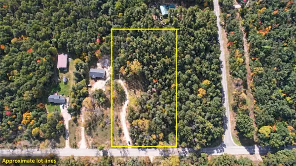 V/L E 104th, Howard City, MI 49329