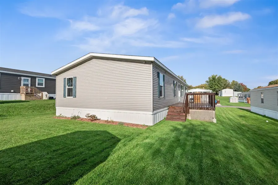1442 Red Oak, Belmont, MI 49306 - #3