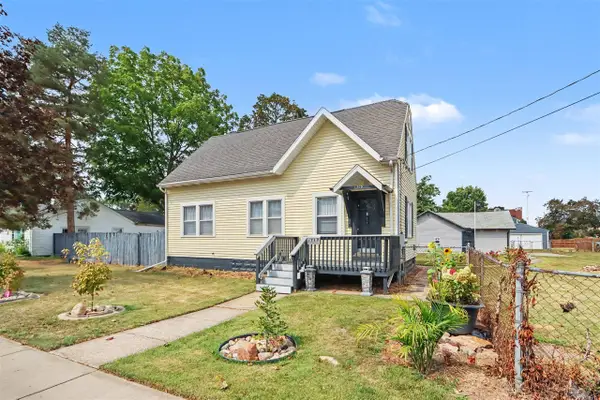 1719 Palmer, Kalamazoo, MI 49001
