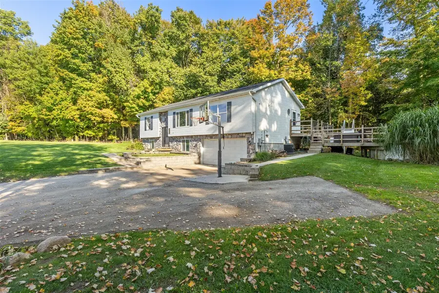 6927 Forestview, Saranac, MI 48881 - #2