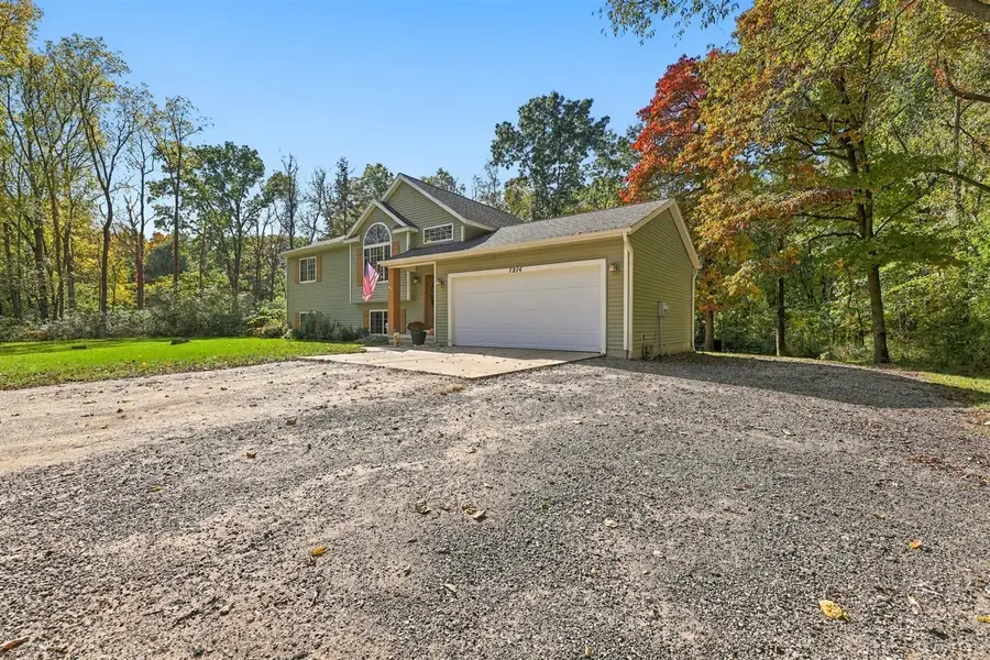 1214 Delaney, Martin, MI 49070 - #3