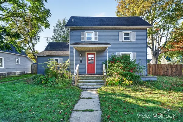 221 W Center, Belding, MI 48809
