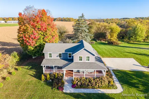 14195 Cascade, Lowell, MI 49331