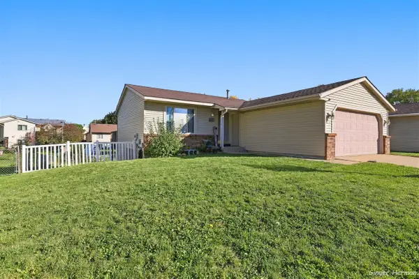 2635 Thorn Creek, Kentwood, MI 49508