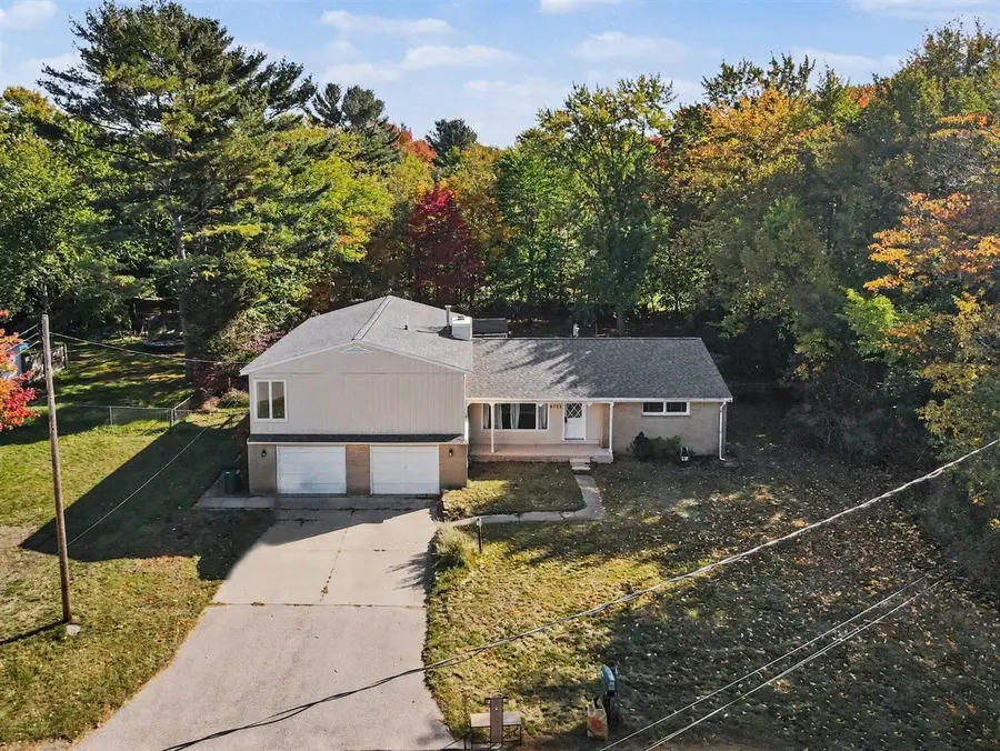 5752 Davis, Muskegon, MI 49441 - #3