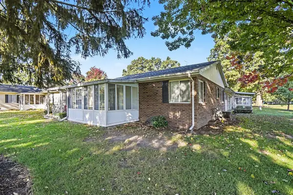 5722 Leisure South, Kentwood, MI 49548