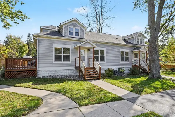 7370 N North Shore #23, South Haven, MI 49090
