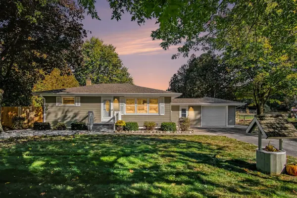 10734 Alpine, Sparta, MI 49345