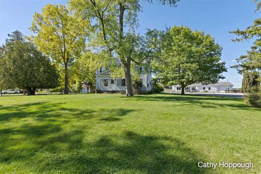 821 Jefferson, Ionia, MI 48846 - #2