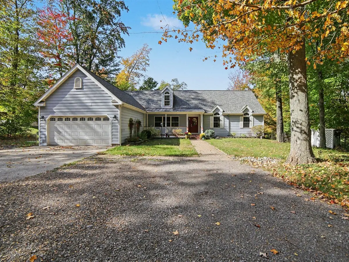 6785 N Hamlin Shoals, Ludington, MI 49431 - #1