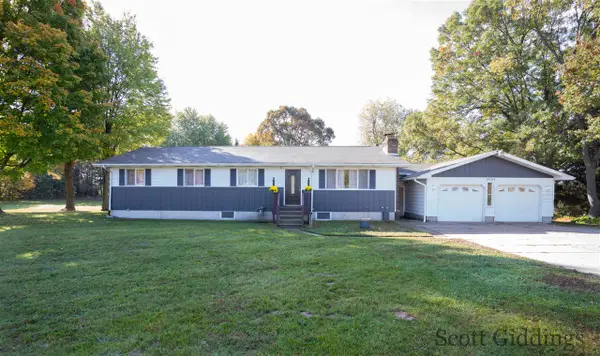 14204 14 Mile, Greenville, MI 48838