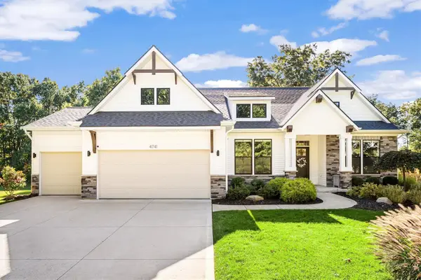 4741 Harbor View, Grand Rapids, MI 49512