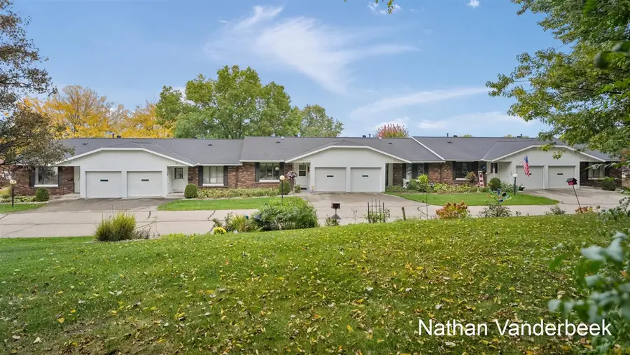 230 S State #101, Zeeland, MI 49464 - #3