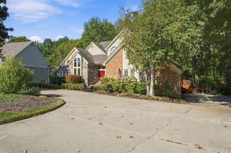17467 Rolling Woods, Northville, MI 48168 - #2