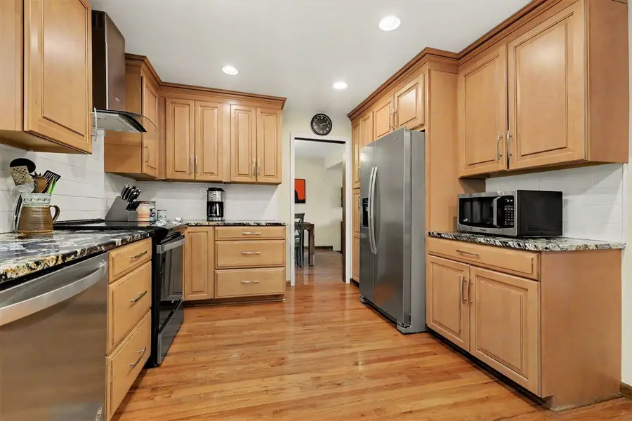 2208 Ontonagon, Grand Rapids, MI 49506 - #3