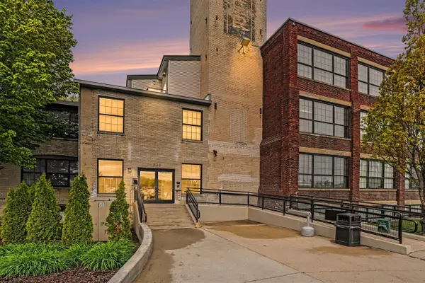 533 Columbia #013, Holland, MI 49423