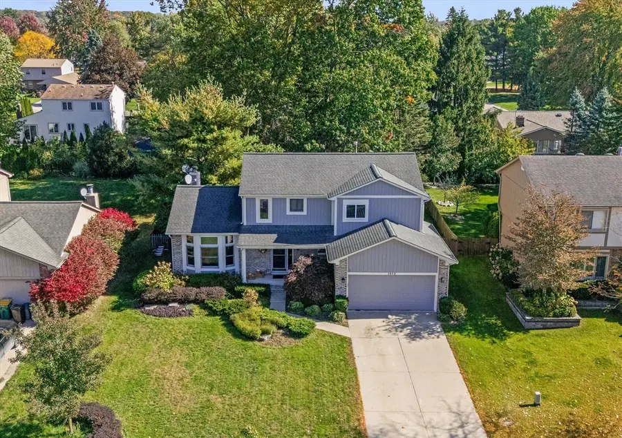 1918 Grasmere, Wixom, MI 48393 - #3