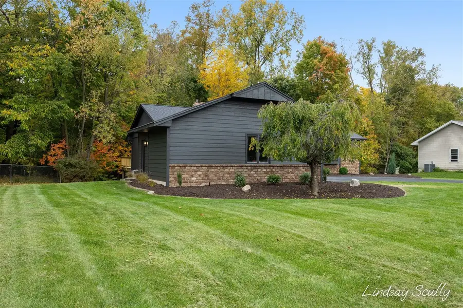 2085 Jamestown, Kentwood, MI 49508 - #3