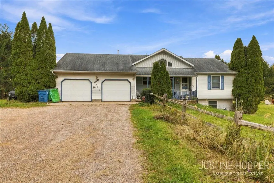 884 44th, Pullman, MI 49450 - #2