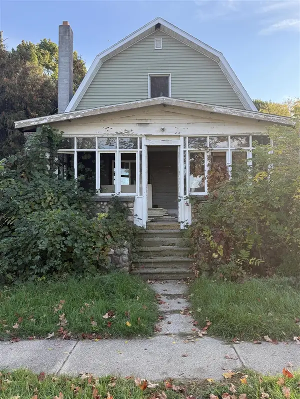 298 E Marion, Barryton, MI 49305