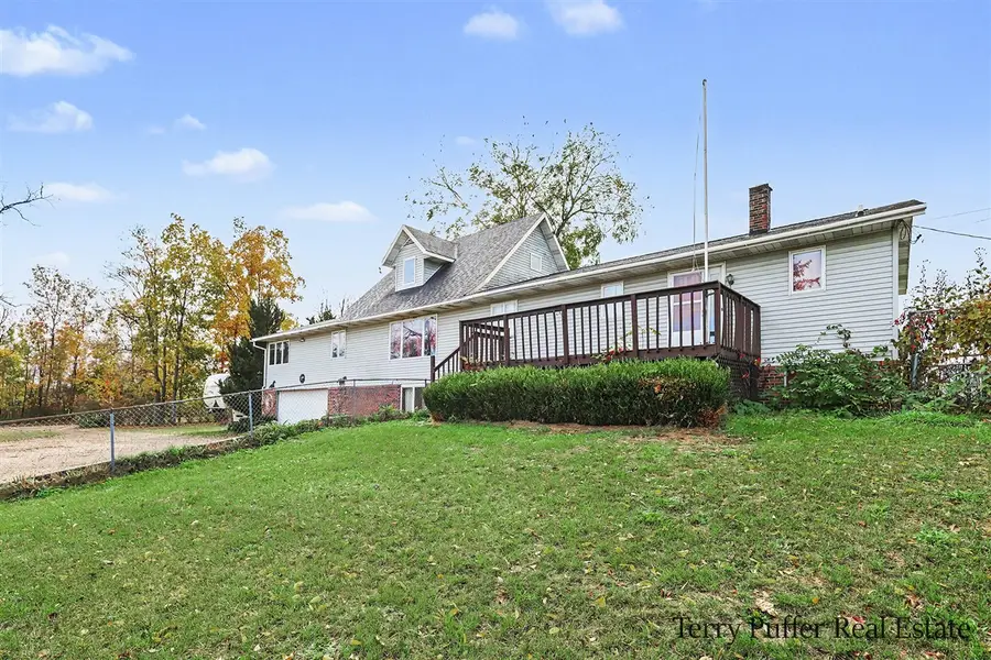 7037 Maple Island, Holton, MI 49425 - #2