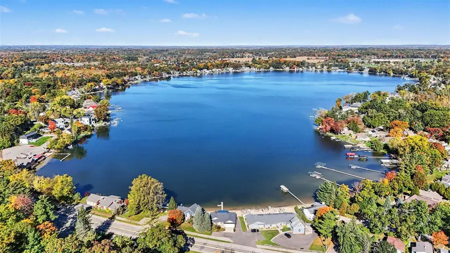6676 Naontah, Rockford, MI 49341 - #3