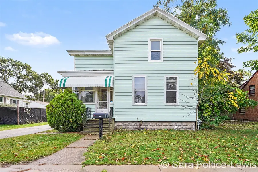1236 Fulton, Grand Haven, MI 49417 - #2