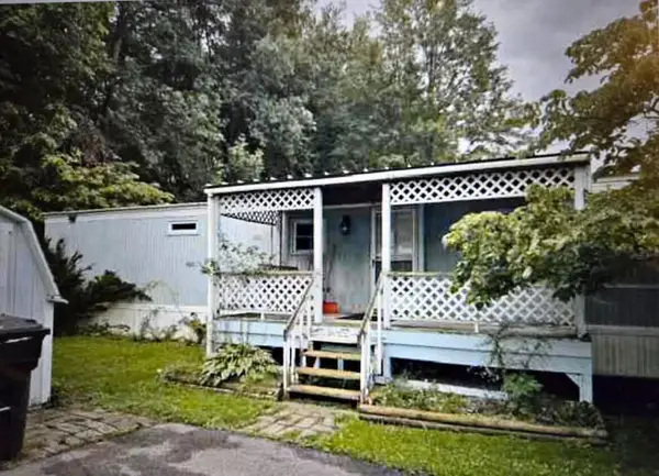 7604 Red Arrow #46, Watervliet, MI 49098