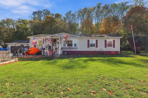 419 Felch, Lyons, MI 48851