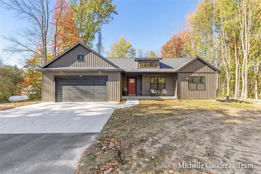 6381 Wood School, Freeport, MI 49325 - #3
