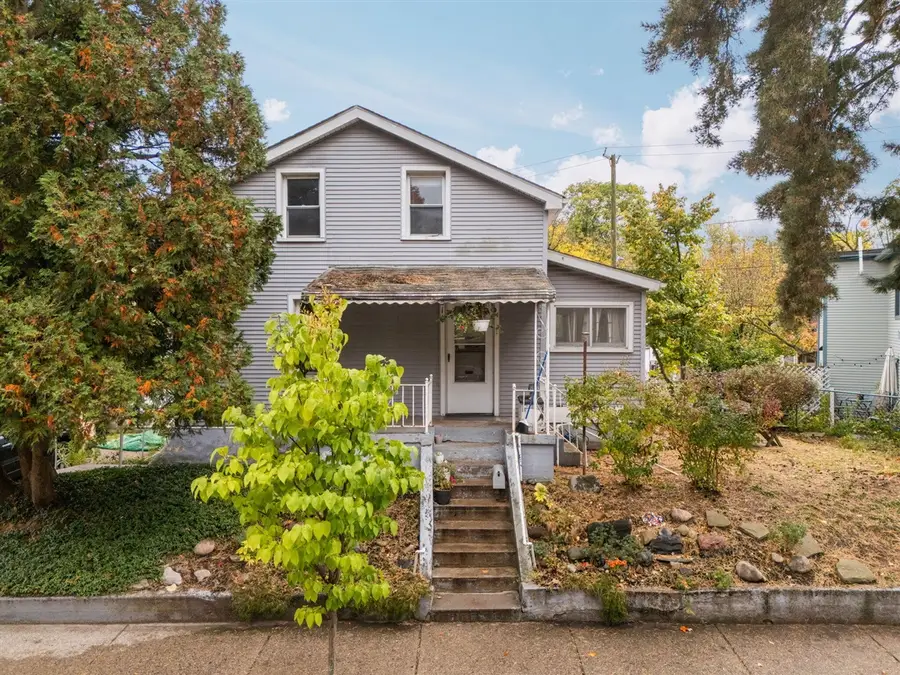 610 N 5th, Ann Arbor, MI 48104 - #2
