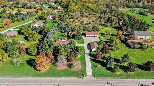 7373 Dell, Saline, MI 48176