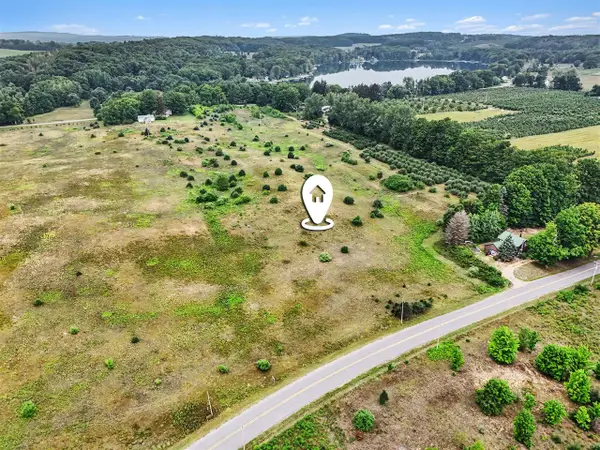Lot H N Water, Hart, MI 49420
