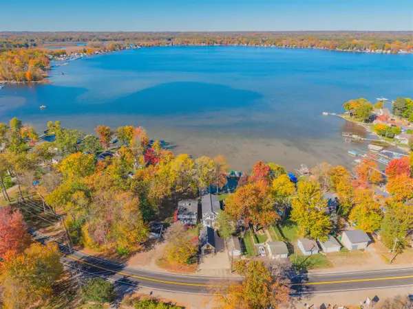 9235 Mcgregor, Pinckney, MI 48169