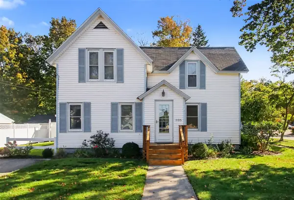 335 Pearl, South Haven, MI 49090
