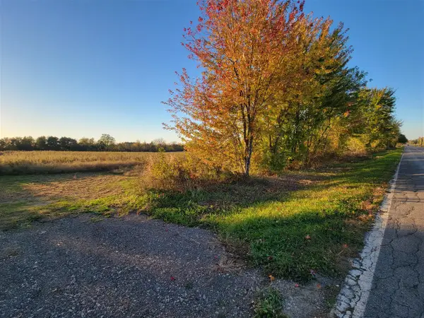 +/-6 Acres Old Pipestone, Eau Claire, MI 49111