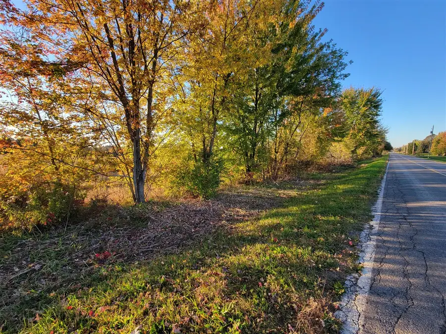 +/-6 Acres Old Pipestone, Eau Claire, MI 49111 - #2