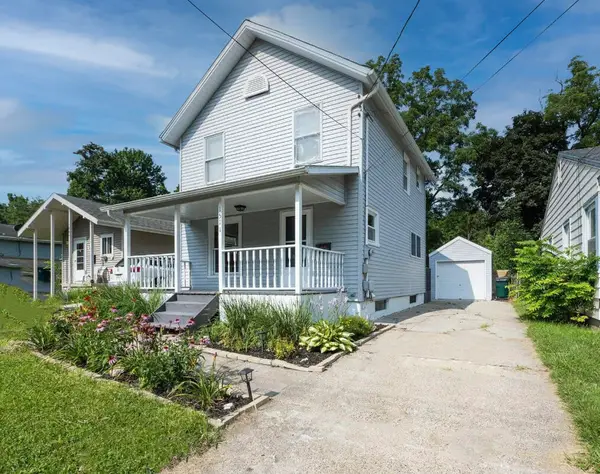 1511 Robertson, Lansing, MI 48915