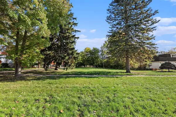 26760 Lathrup, Lathrup Village, MI 48076