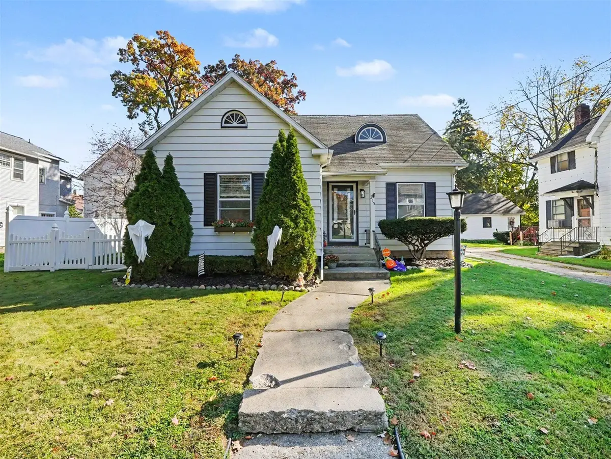 315 3rd, Jackson, MI 49203 - #1