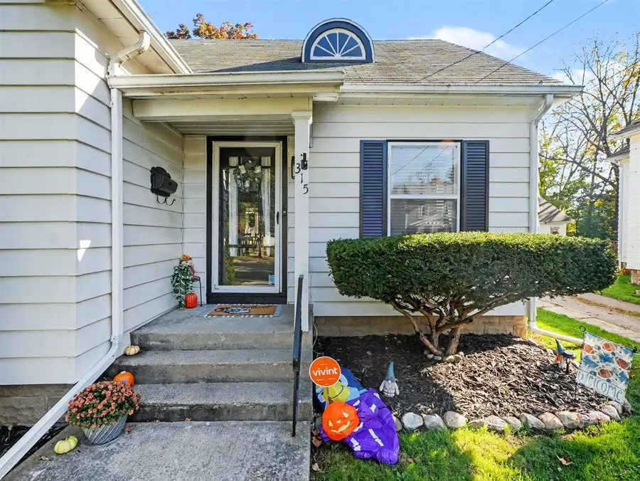 315 3rd, Jackson, MI 49203 - #3